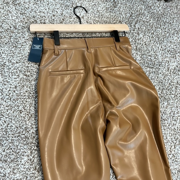 Abercrombie NWT Skinny High Rise Brown Leather Pants Slit Bottom Size 24 Short - Picture 5 of 6